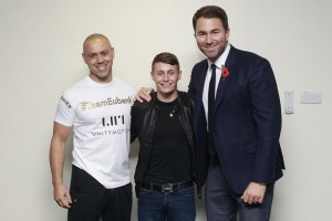 SHEFFIELD ARENA BOXING PROMOTIONSHEFFIELD ARENA, SHEFFIELDPIC;LAWRENCE LUSTIGRYAN BURNETT SIGNS FOR MATCHROOM BOXING PICTURED WITH PROMOTER EDDIE HEARN