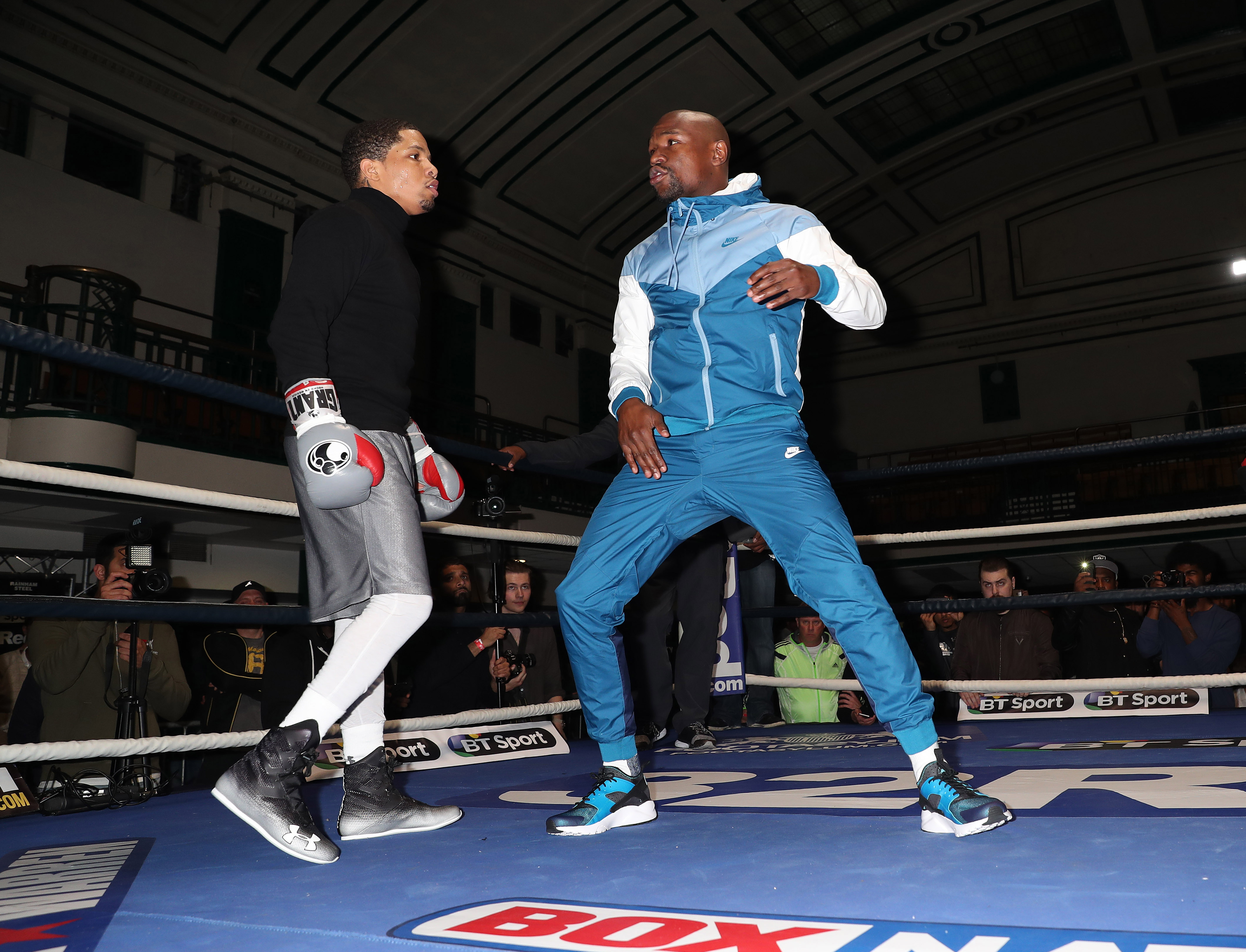 Eric Armit's weekly boxing results - - Boxing News - Ring News244241 x 3240